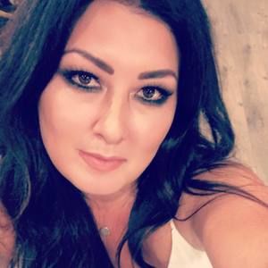 Meet your Posher, Veronique